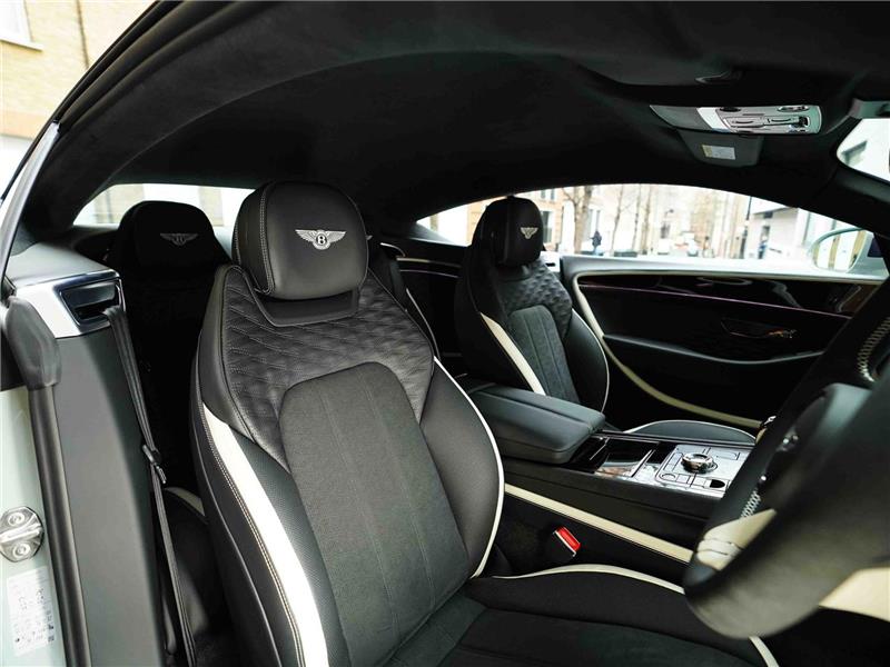 2025 Bentley Continental 4.0 V8 Ultra-Performance GT Speed