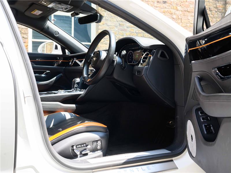 2022 Bentley Flying Spur 2.9 TFSi V6 SWB