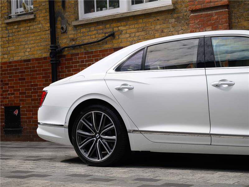 2023 Bentley Flying Spur 2.9 TFSi V6 Azure