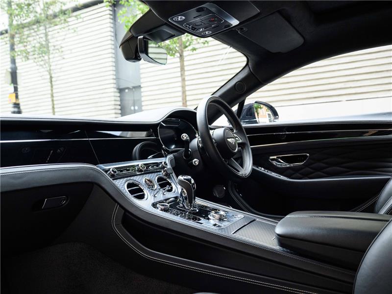 2024 Bentley Continental 4.0 V8 GT Azure