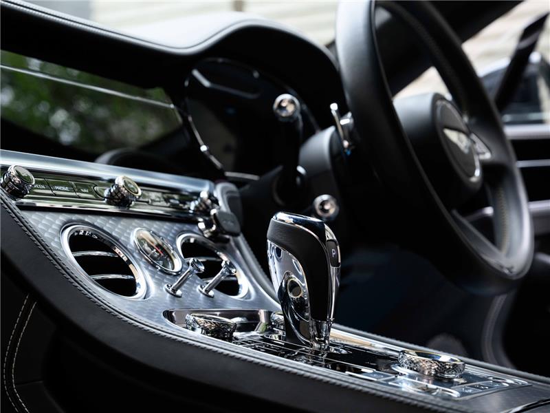 2024 Bentley Continental 4.0 V8 GT Azure