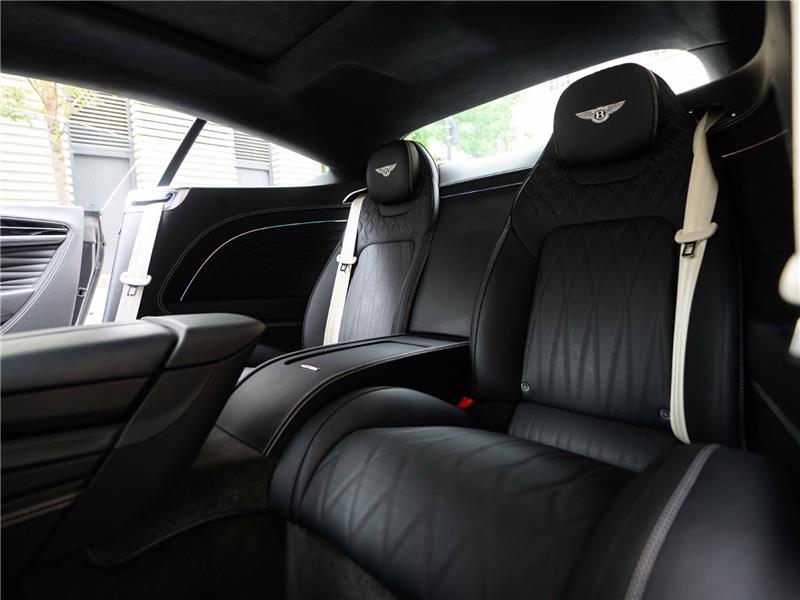 2024 Bentley Continental 4.0 V8 GT Azure