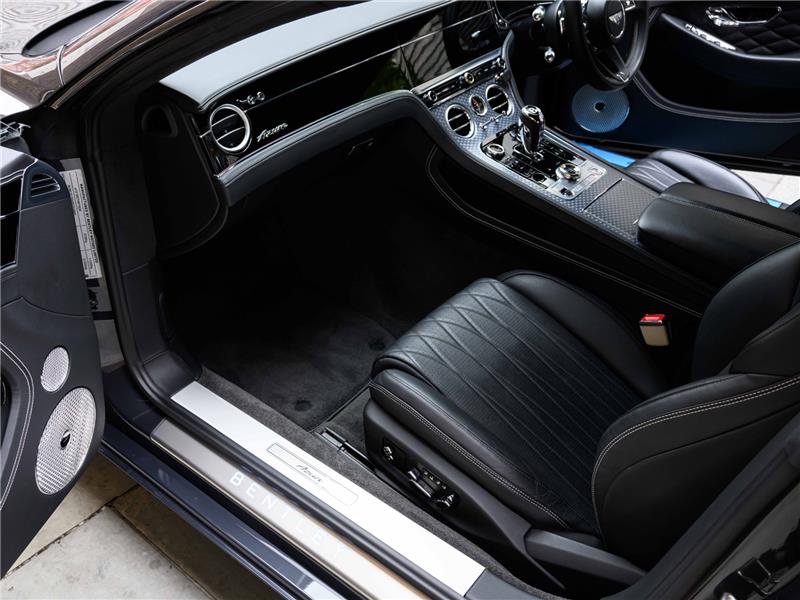 2024 Bentley Continental 4.0 V8 GT Azure