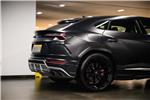 2020 Lamborghini Urus V8