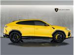 2022 Lamborghini Urus PEARL CAPSULE