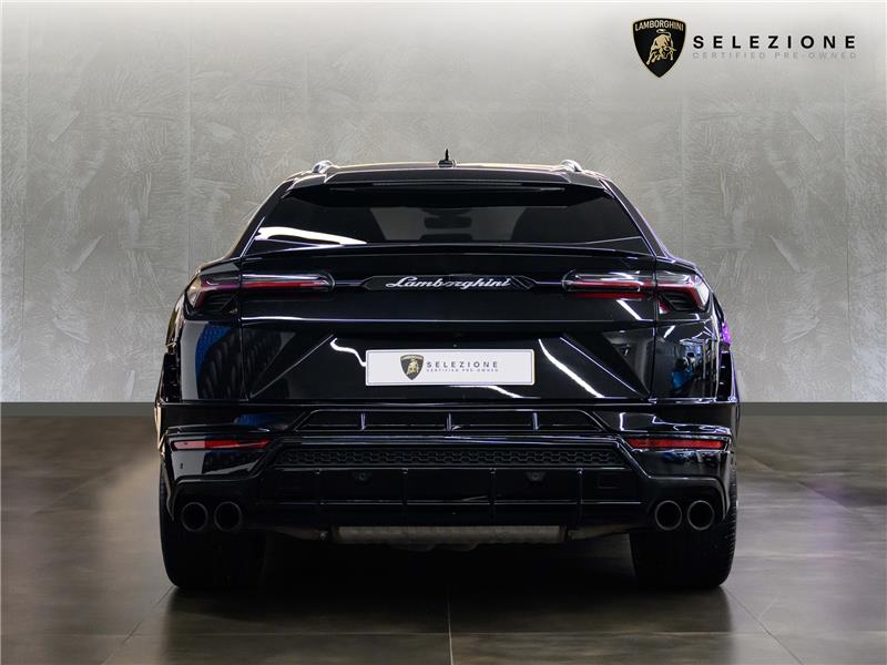 2023 Lamborghini Urus S