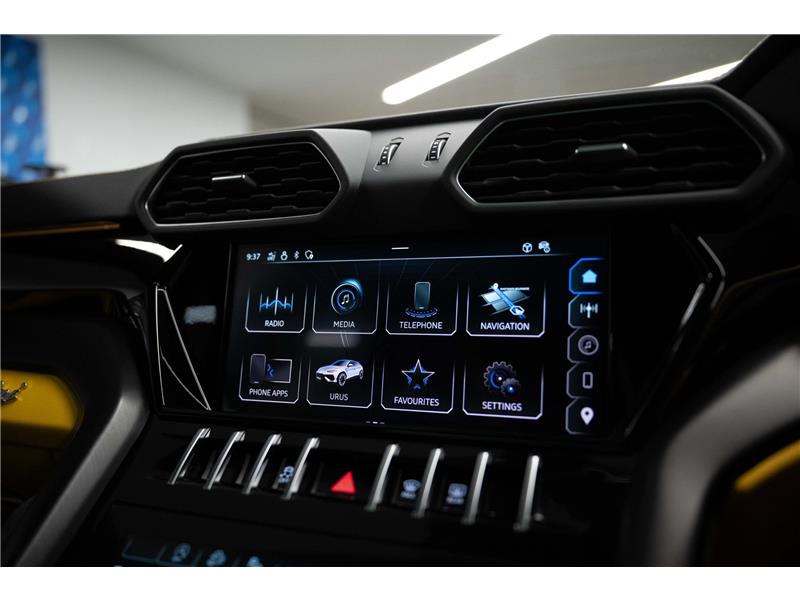 2023 Lamborghini Urus S