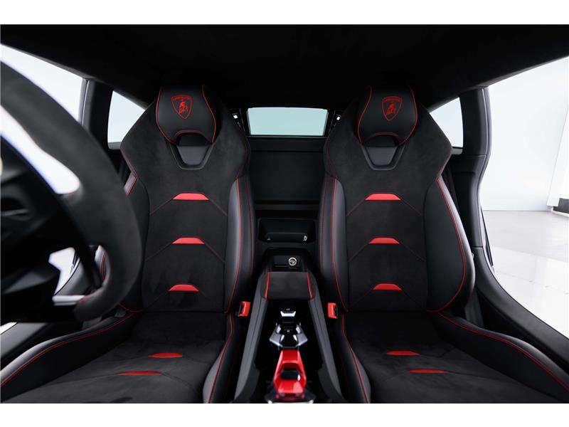 2020 Lamborghini Huracan Evo