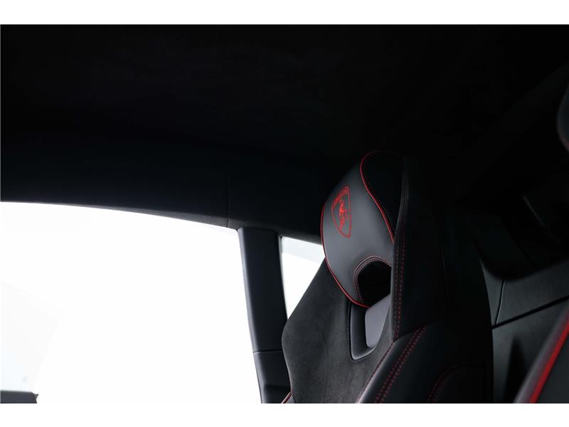 2020 Lamborghini Huracan Evo