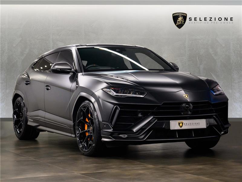 2023 Lamborghini Urus Performante