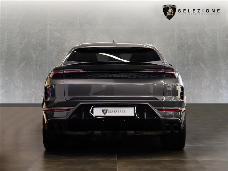 2025 Lamborghini Urus SE