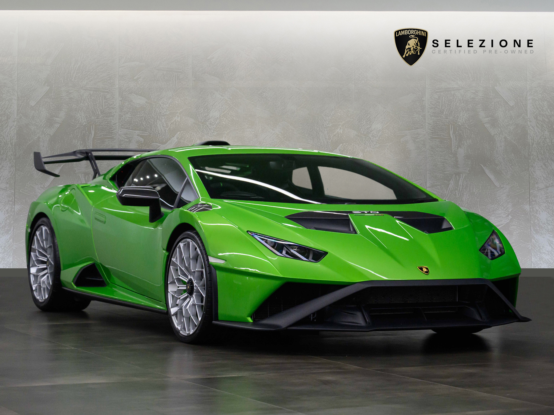 2023 Lamborghini Huracan 5.2 V10...