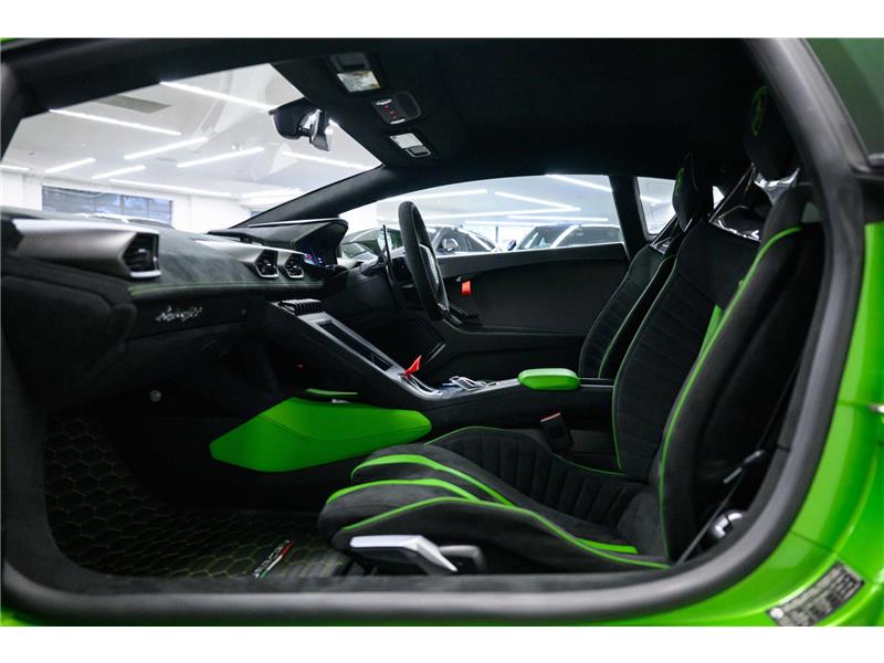 2023 Lamborghini Huracan 5.2 V10 LP 640-2 STO