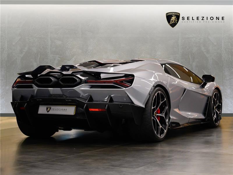 2024 Lamborghini Revuelto 6.5 V12 HPEV