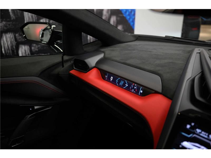 2024 Lamborghini Revuelto 6.5 V12 HPEV
