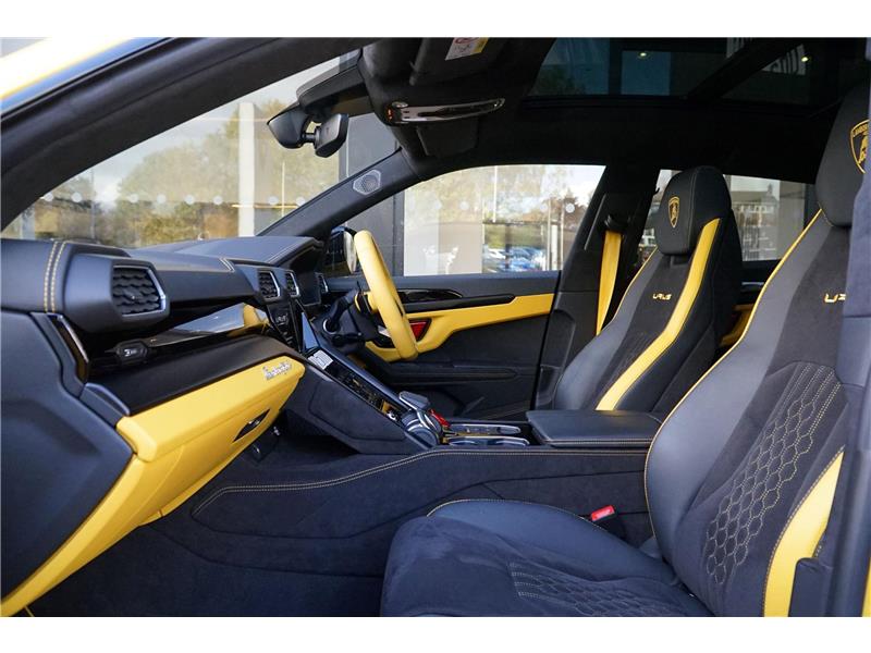 2023 Lamborghini Urus S