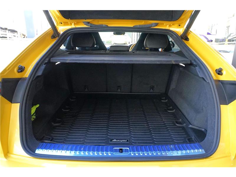 2023 Lamborghini Urus S