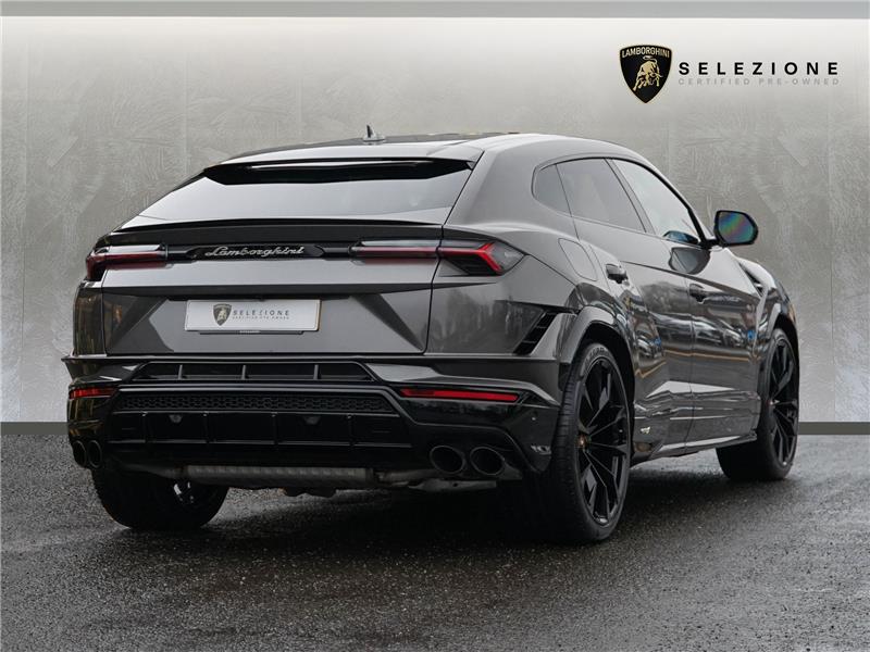 2024 Lamborghini Urus S