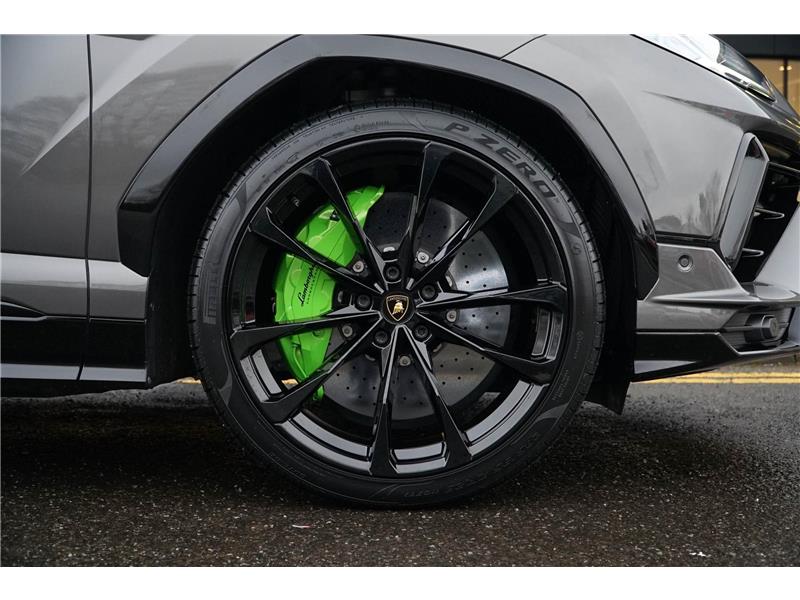 2024 Lamborghini Urus S