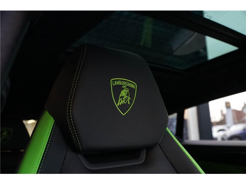 2024 Lamborghini Urus S