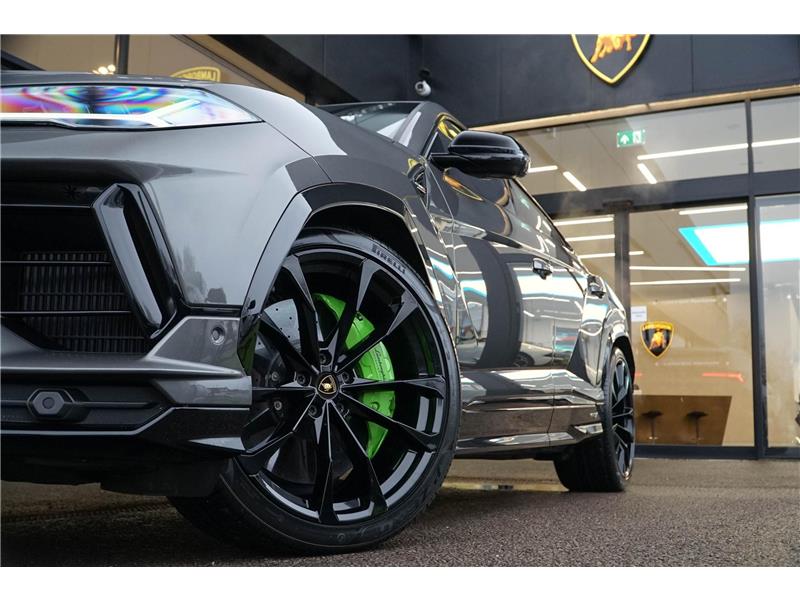 2024 Lamborghini Urus S