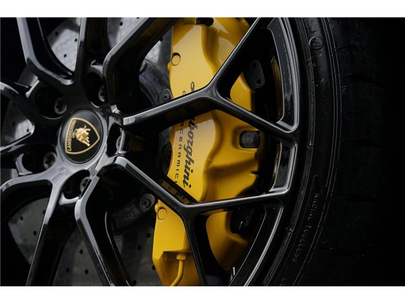 2019 Lamborghini Huracan Performante