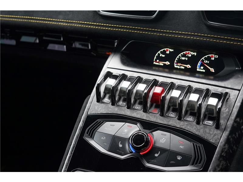 2019 Lamborghini Huracan Performante