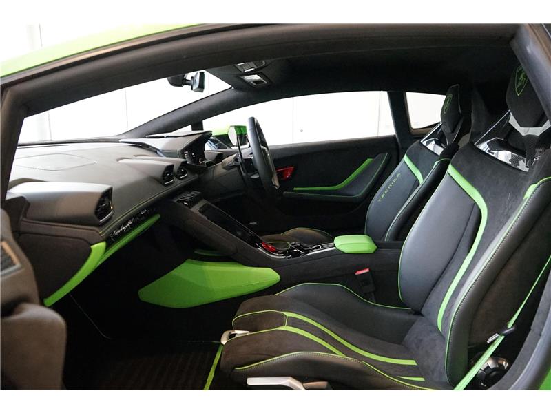 2023 Lamborghini Huracan Tecnica