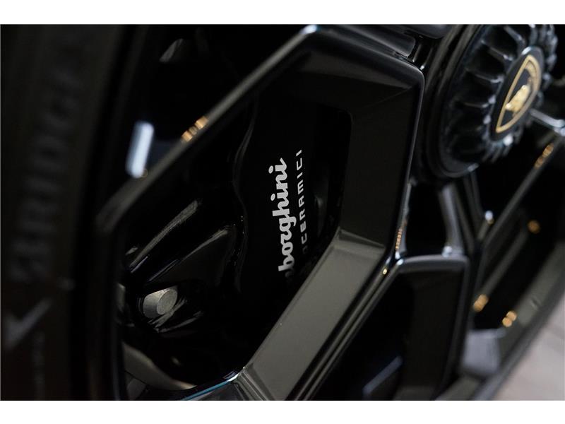 2023 Lamborghini Huracan Tecnica