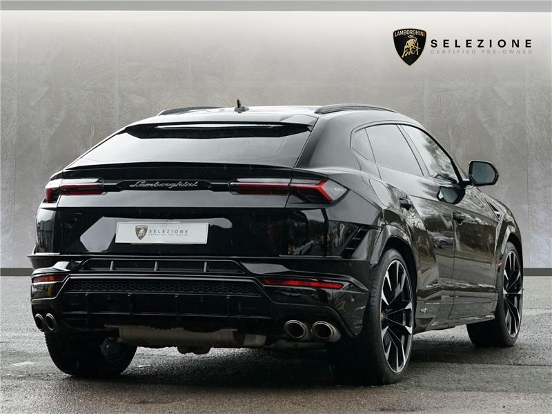 2023 Lamborghini Urus S