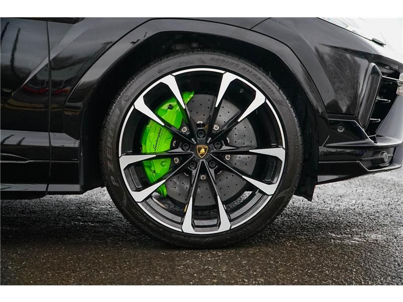 2023 Lamborghini Urus S