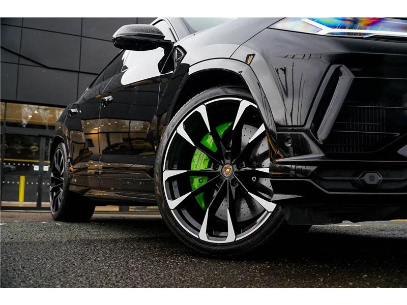 2023 Lamborghini Urus S