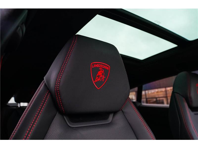 2023 Lamborghini Urus S