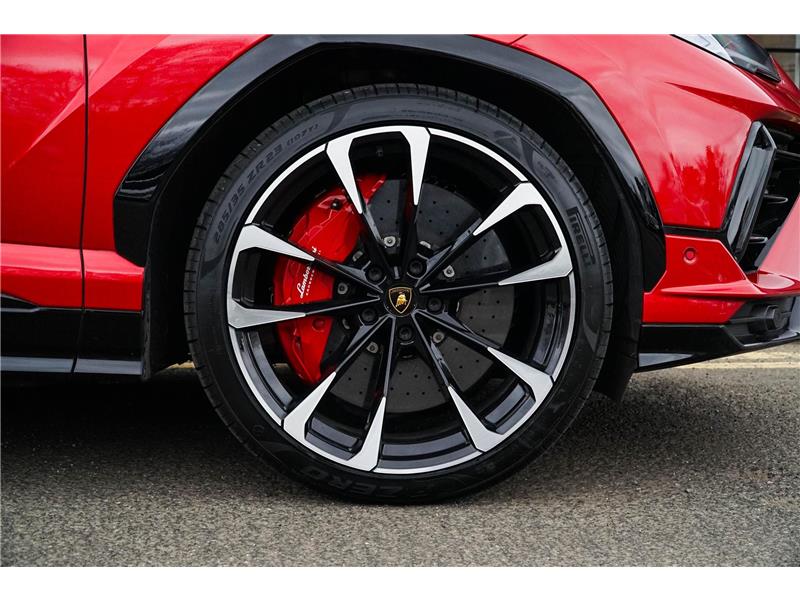 2023 Lamborghini Urus S