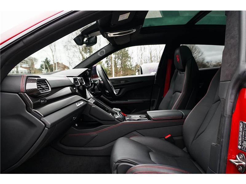 2023 Lamborghini Urus S