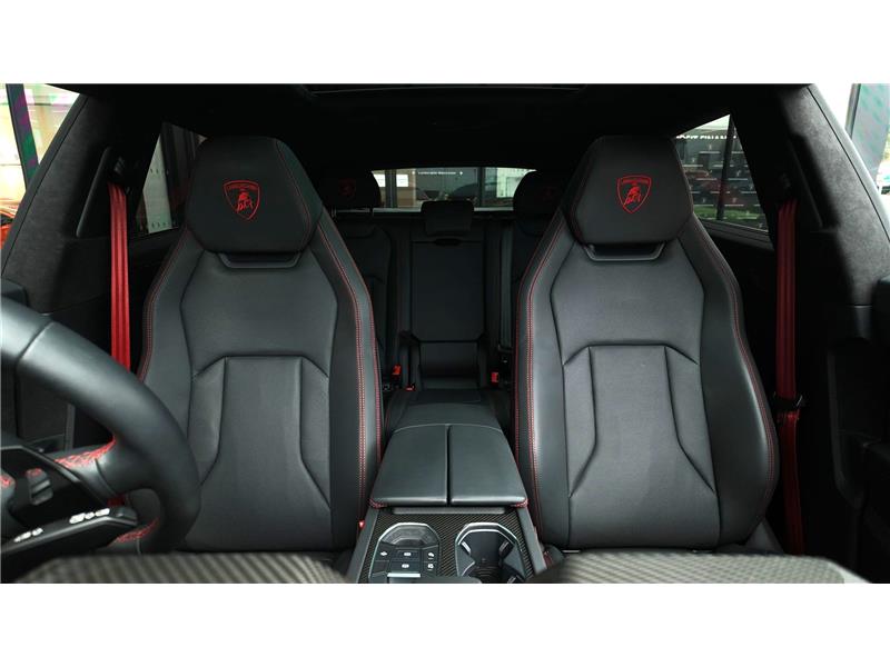 2023 Lamborghini Urus S