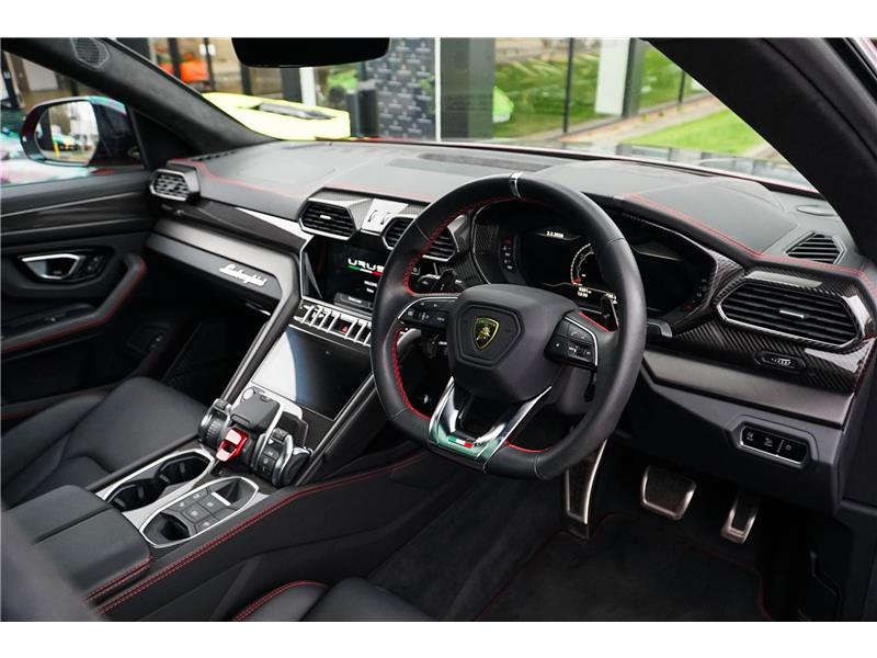 2023 Lamborghini Urus S