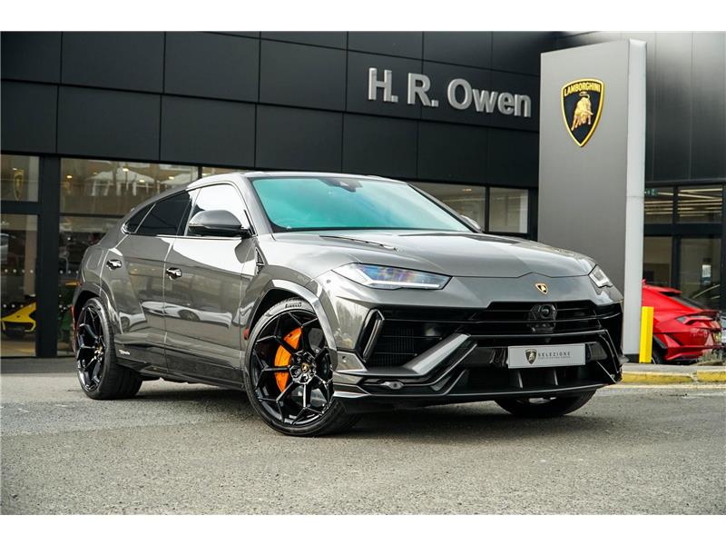 2023 Lamborghini Urus Performante