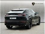 2022 Lamborghini Urus  