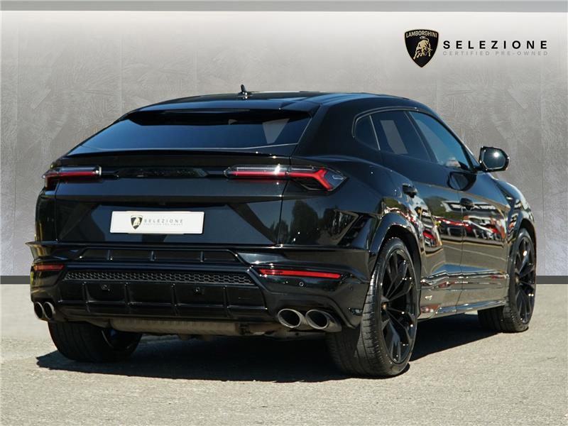 2024 Lamborghini Urus S