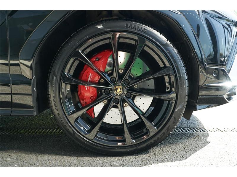 2024 Lamborghini Urus S