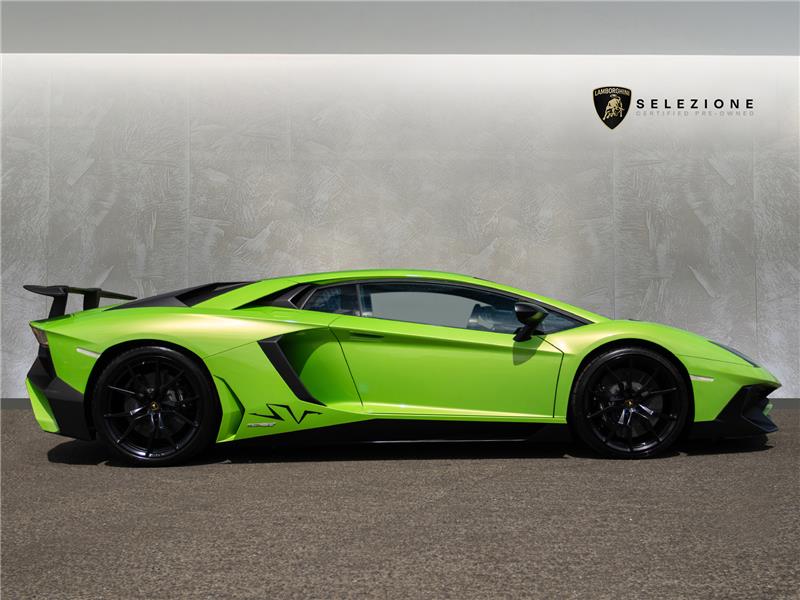 2017 Lamborghini Aventador 6.5 V12 LP 750-4 Superveloce