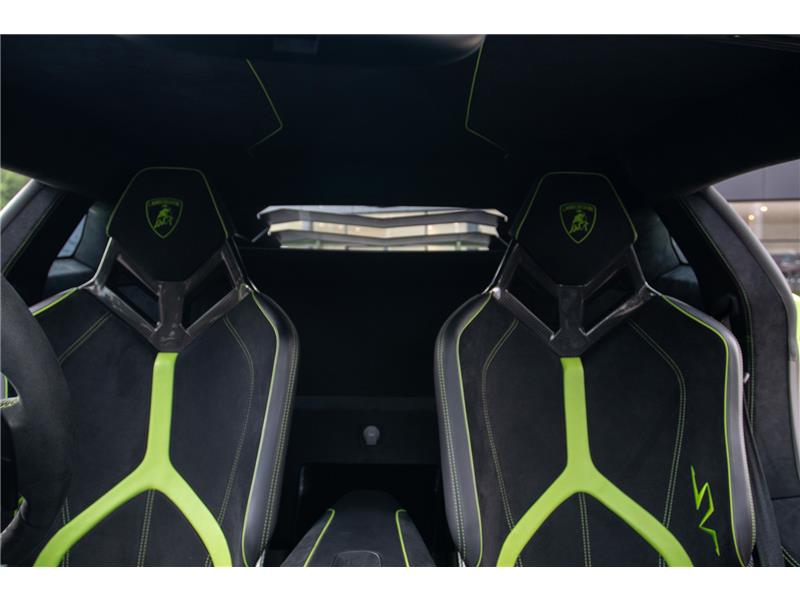 2017 Lamborghini Aventador 6.5 V12 LP 750-4 Superveloce