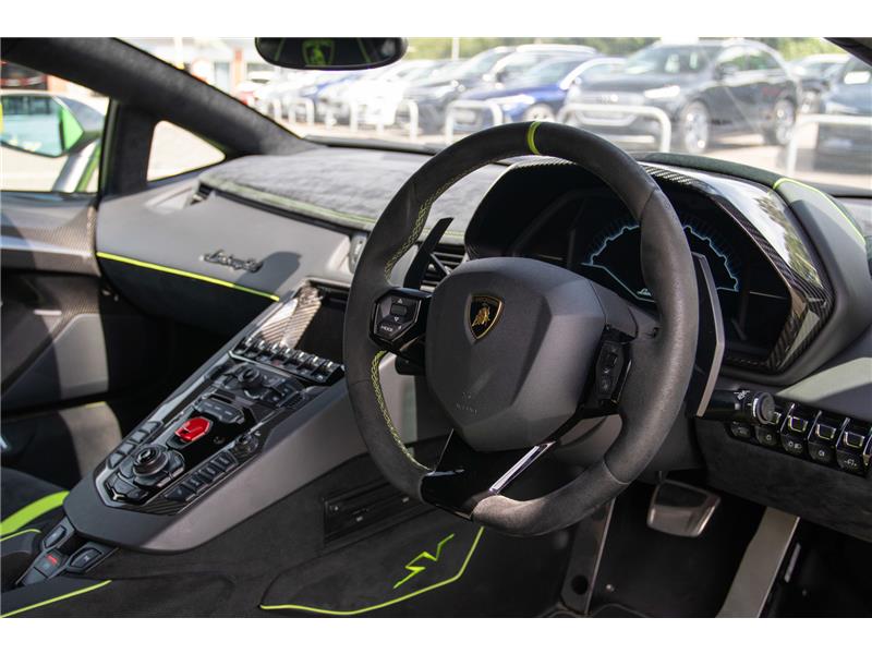 2017 Lamborghini Aventador 6.5 V12 LP 750-4 Superveloce