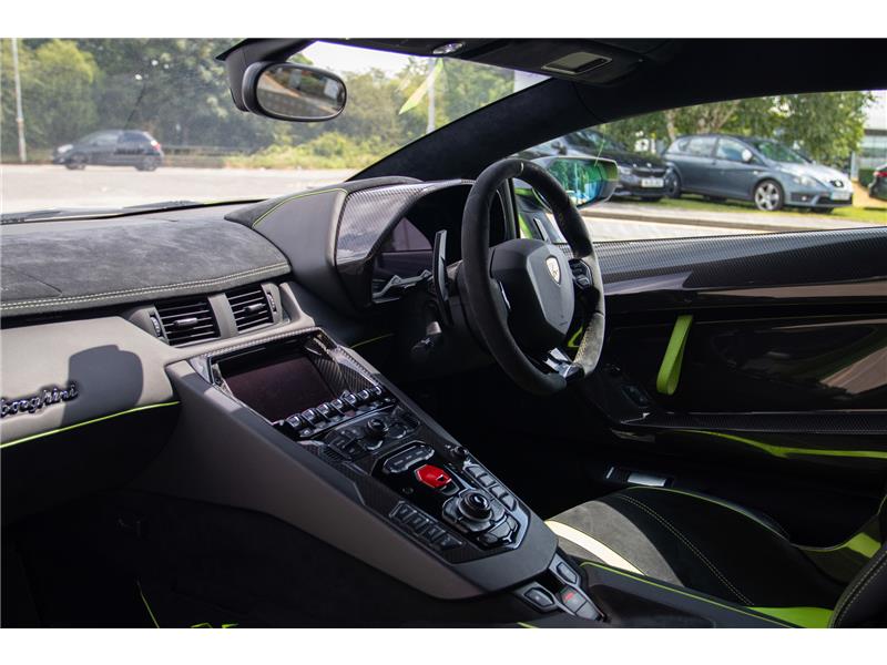 2017 Lamborghini Aventador 6.5 V12 LP 750-4 Superveloce