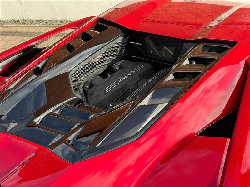 2025 Lamborghini Revuelto 6.5 V12 HPEV V12 Hybrid STD