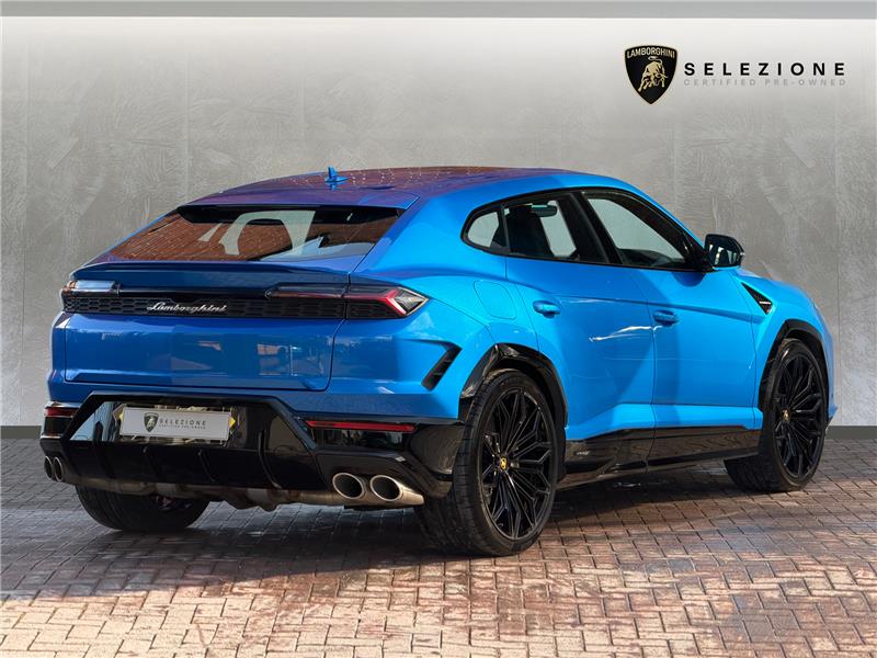 2025 Lamborghini Urus SE