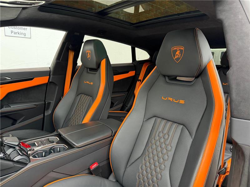 2024 Lamborghini Urus S