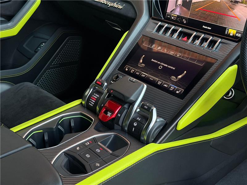 2022 Lamborghini Urus Graphite Capsule