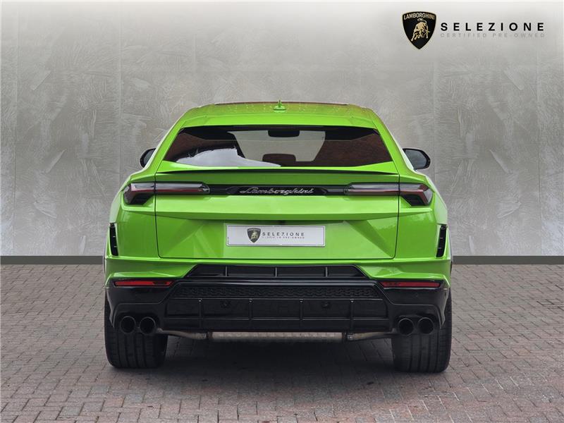 2024 Lamborghini Urus S